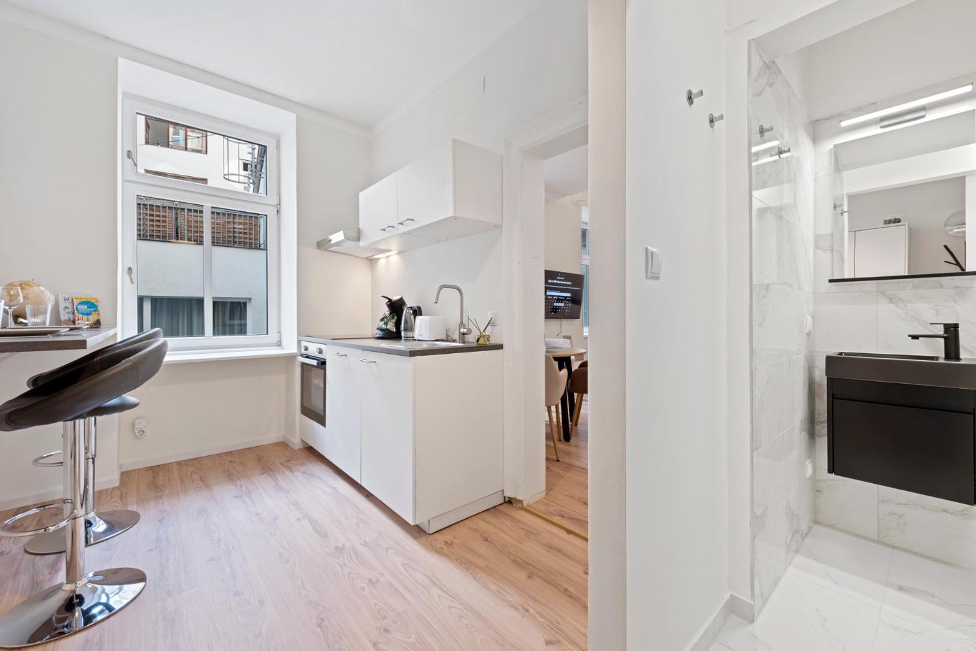 Cozy City Apartment - 15 Min To City-Centre - Contactless 24H Check-In เวียนนา ภายนอก รูปภาพ