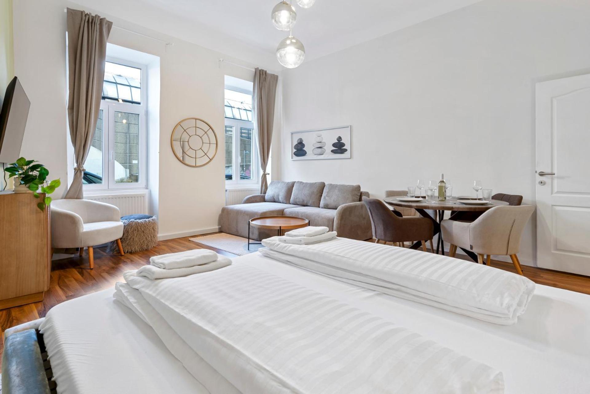 Cozy City Apartment - 15 Min To City-Centre - Contactless 24H Check-In เวียนนา ภายนอก รูปภาพ